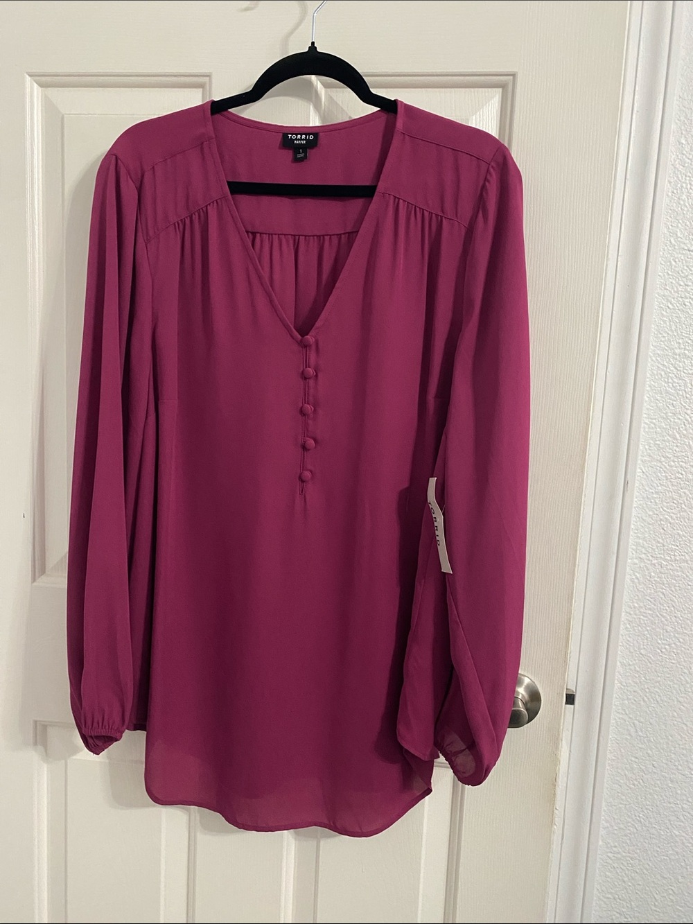 torrid Magenta Button-Front V-Neck Blouse